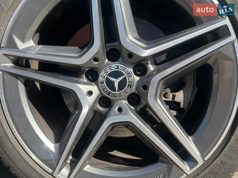 Купе Mercedes-Benz C-Class 2019 в Киеве