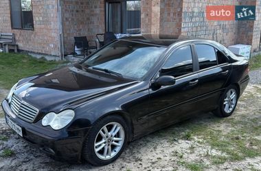 Седан Mercedes-Benz C-Class 2002 в Львове