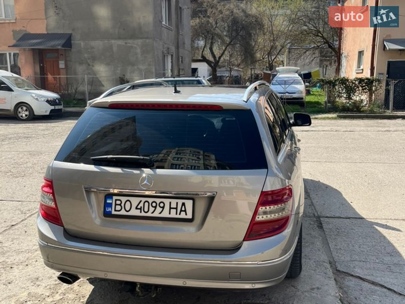 Универсал Mercedes-Benz C-Class 2008 в Ивано-Франковске