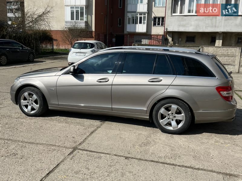 Универсал Mercedes-Benz C-Class 2008 в Ивано-Франковске