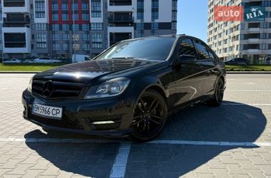 Седан Mercedes-Benz C-Class 2011 в Києві
