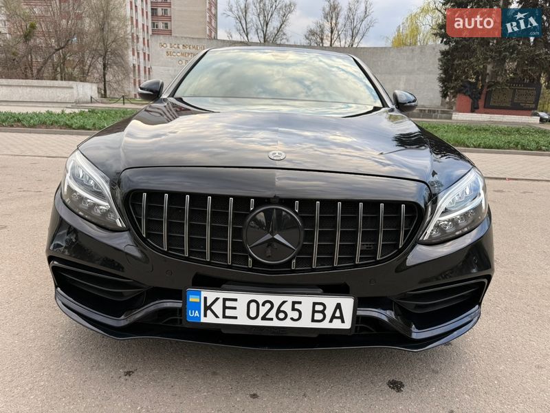 Mercedes-Benz C-Class 2019