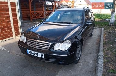 Универсал Mercedes-Benz C-Class 2006 в Звягеле