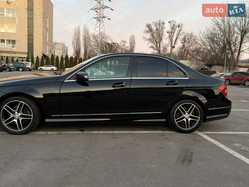 Седан Mercedes-Benz C-Class 2013 в Киеве