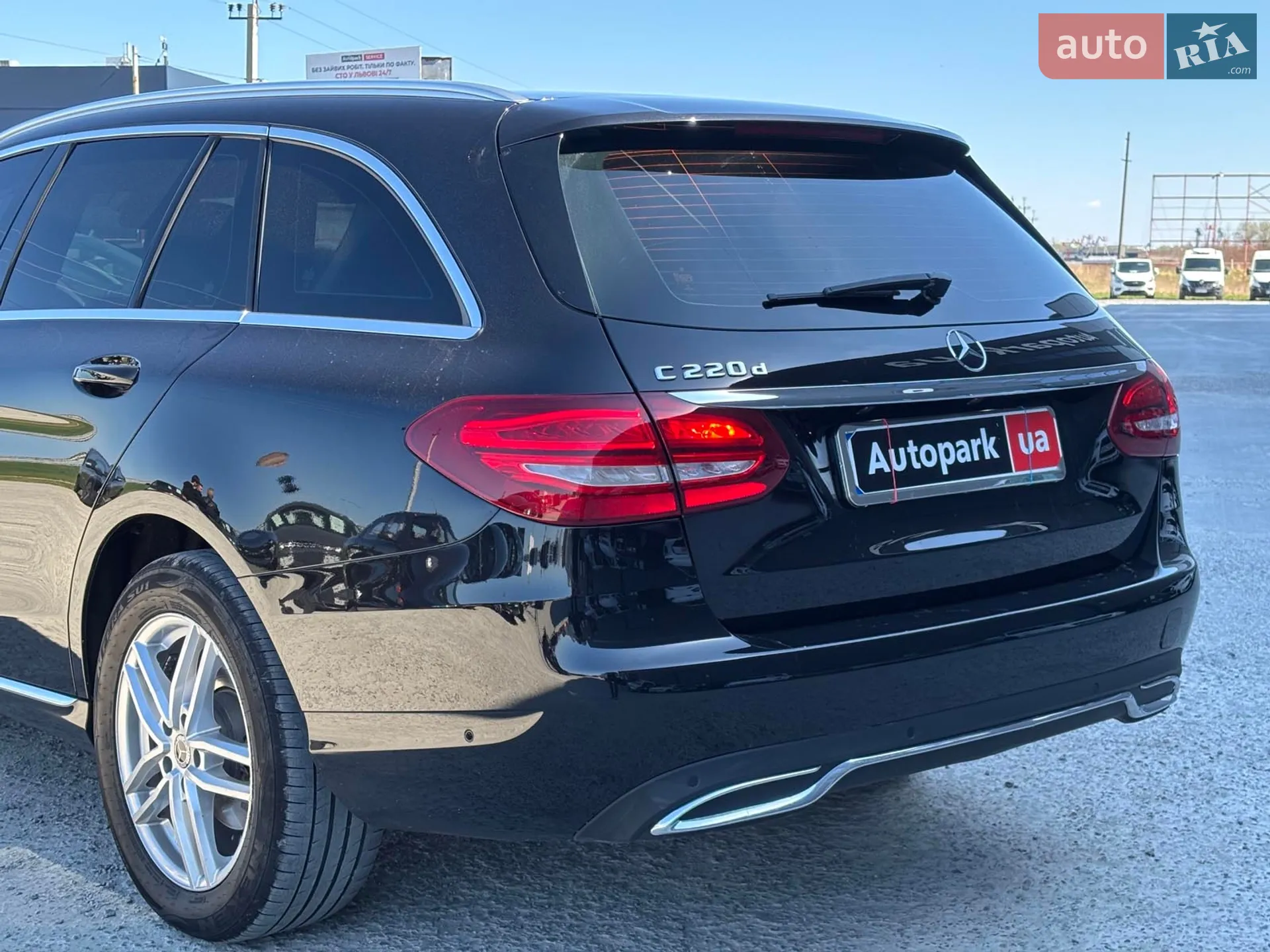 2017 Mercedes-Benz C-klasse - мініатюра 12