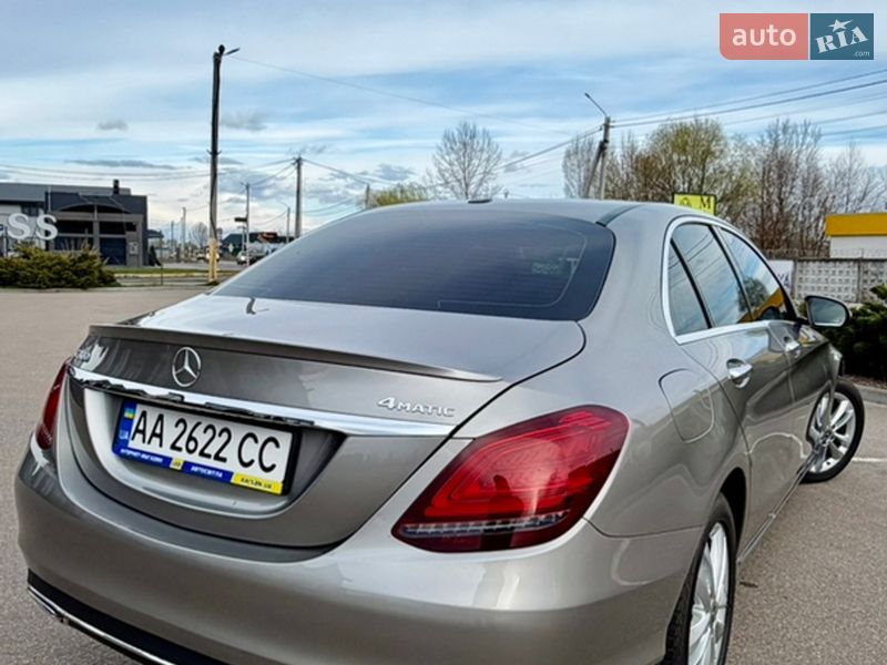 Седан Mercedes-Benz C-Class 2019 в Киеве