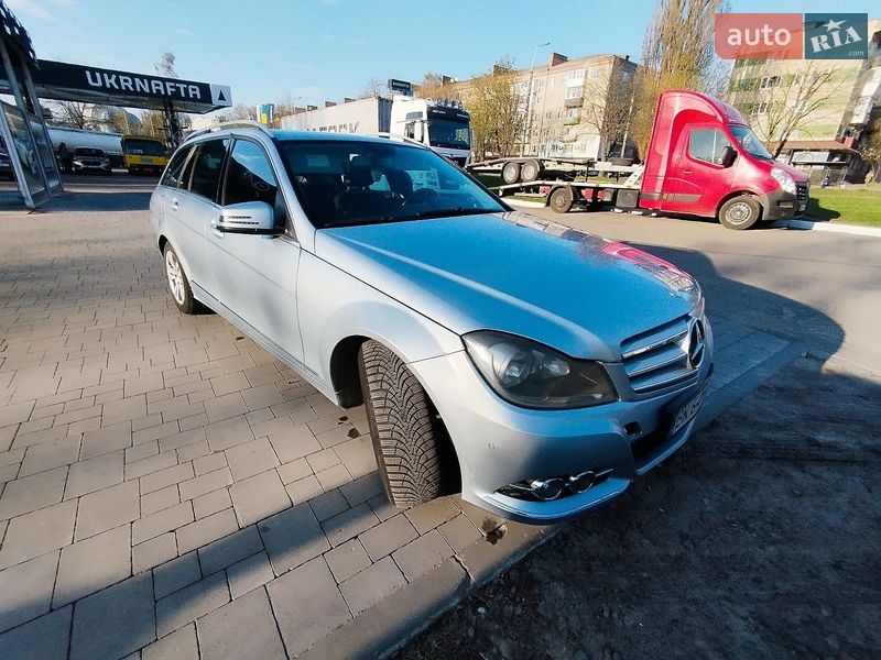 Универсал Mercedes-Benz C-Class 2013 в Ровно