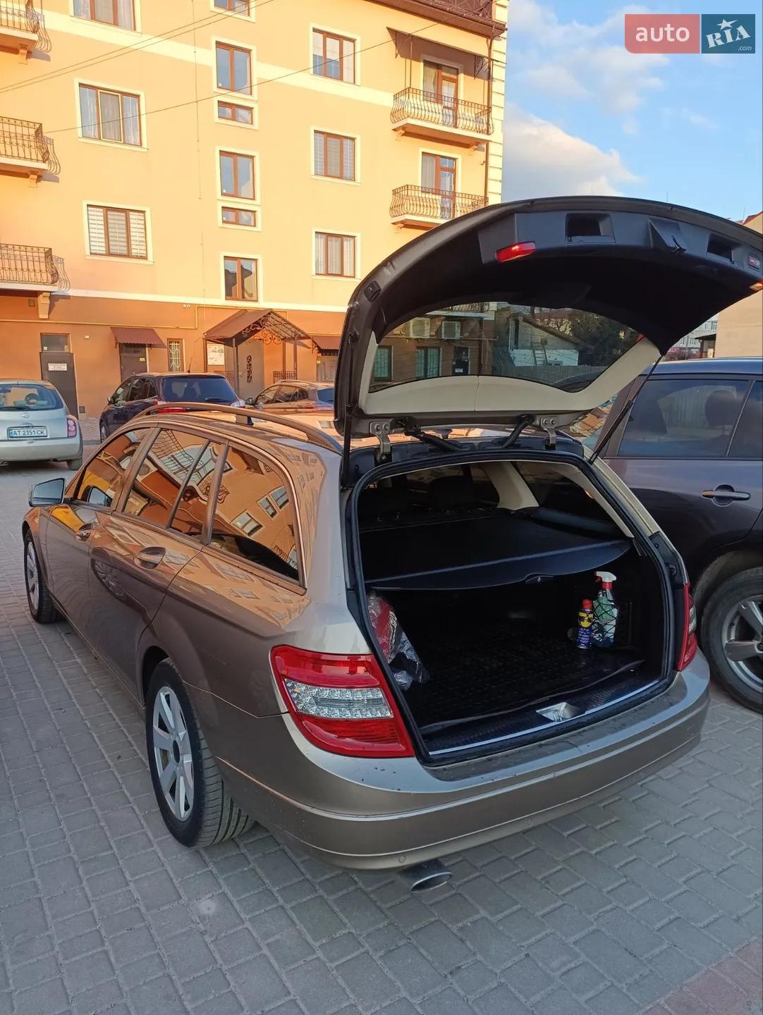 2010 Mercedes-Benz C-klasse - мініатюра 15