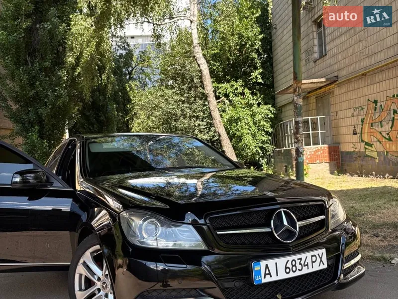 Mercedes-Benz C-Class