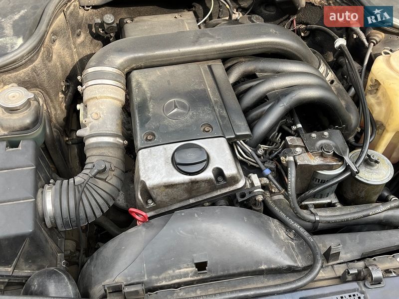 Седан Mercedes-Benz C-Class 1994 в Херсоне