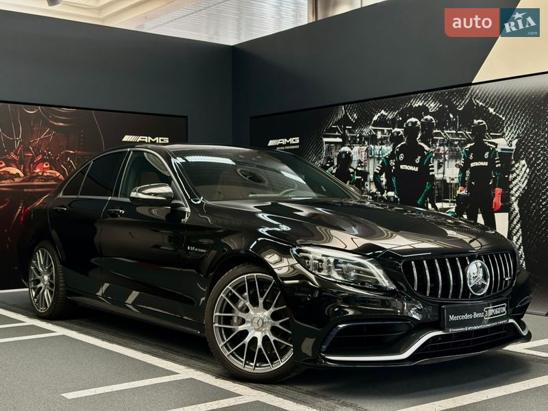 Mercedes-Benz C-Class 2019