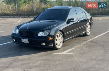 Седан Mercedes-Benz C-Class 2006 в Вінниці