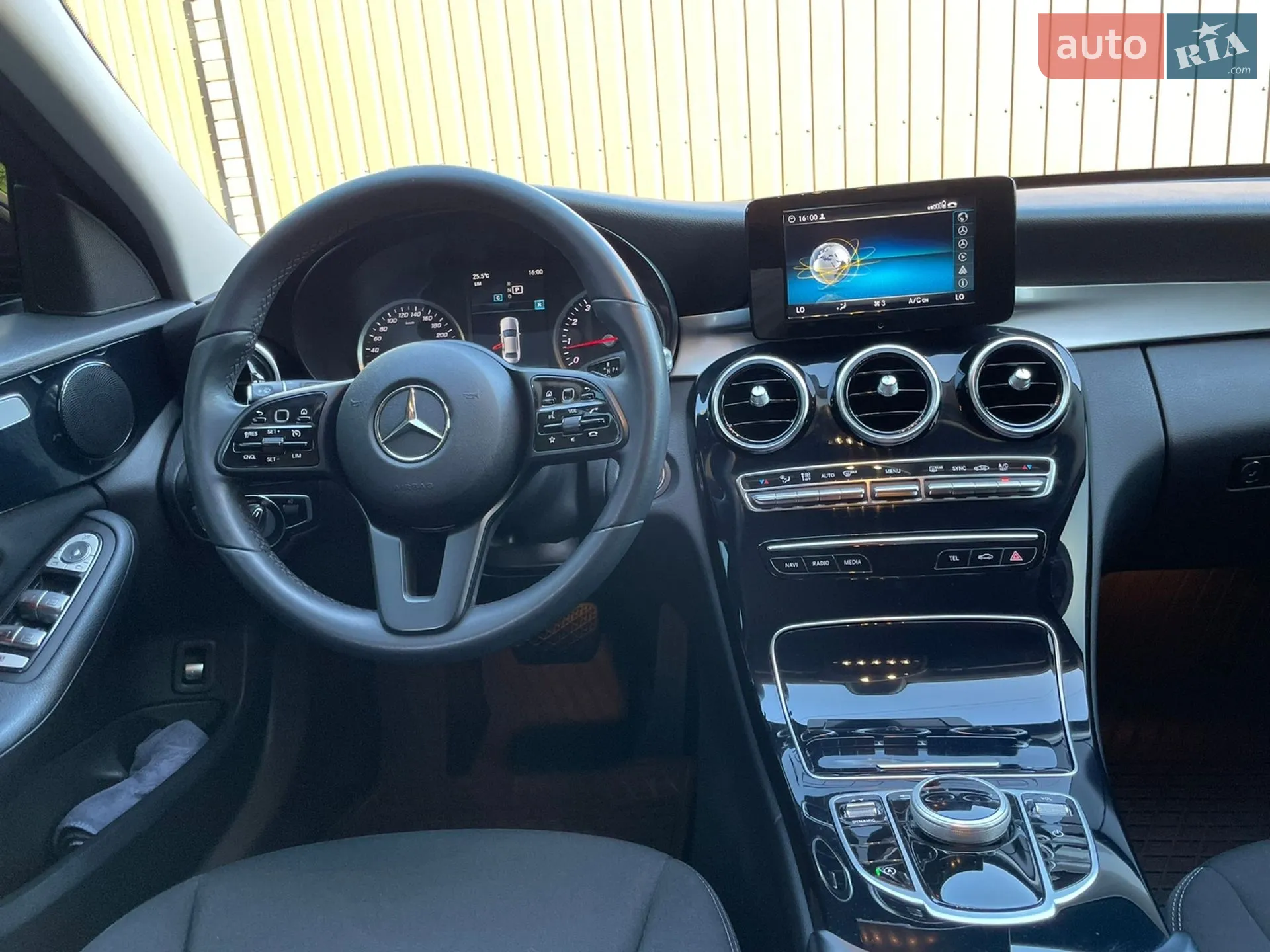 2018 Mercedes-Benz C-klasse - мініатюра 16