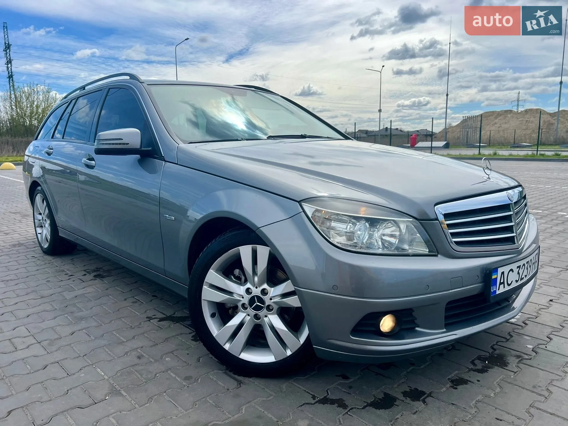 2010 Mercedes-Benz C-klasse - мініатюра 2