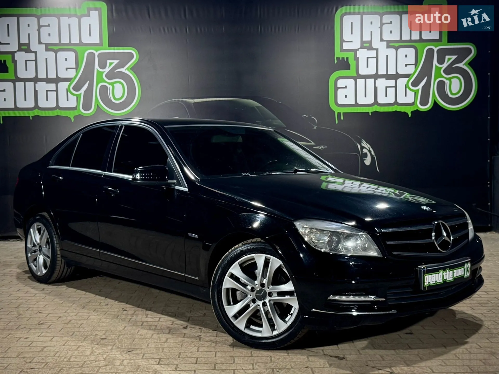 2010 Mercedes-Benz C-klasse - мініатюра 3