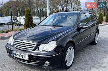 Універсал Mercedes-Benz C-Class 2005 в Вінниці