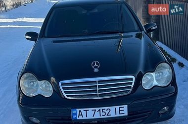 Седан Mercedes-Benz C-Class 2005 в Івано-Франківську