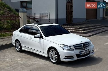 Седан Mercedes-Benz C-Class 2012 в Мостиске