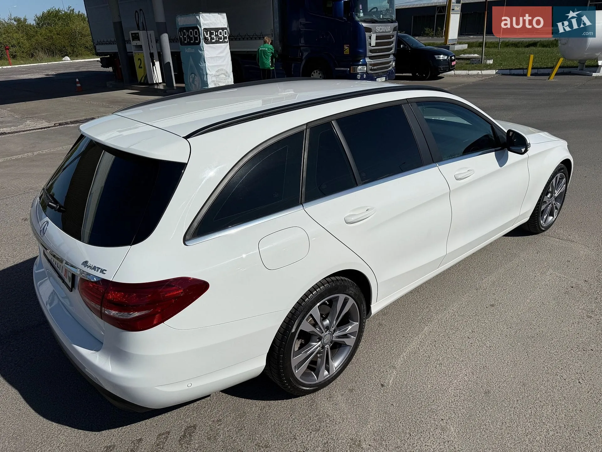 2017 Mercedes-Benz C-klasse - мініатюра 7