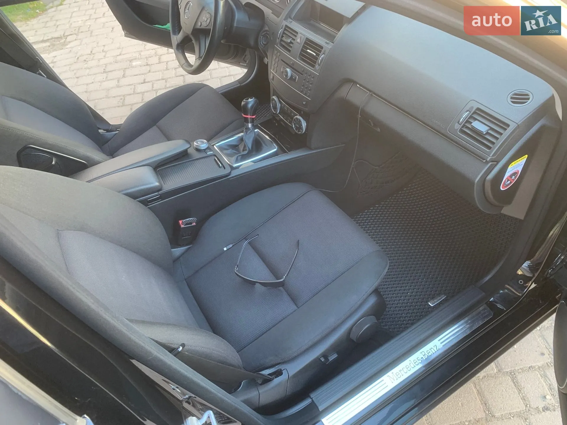 2010 Mercedes-Benz C-klasse - мініатюра 18
