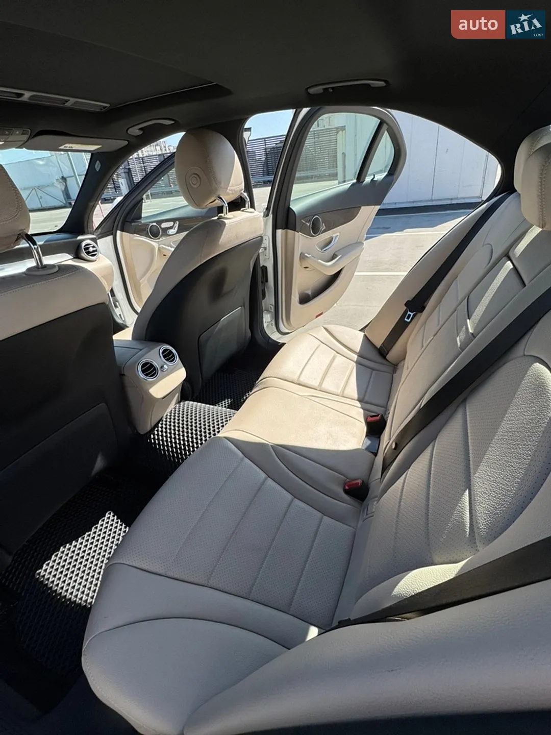 2017 Mercedes-Benz C-klasse - мініатюра 11