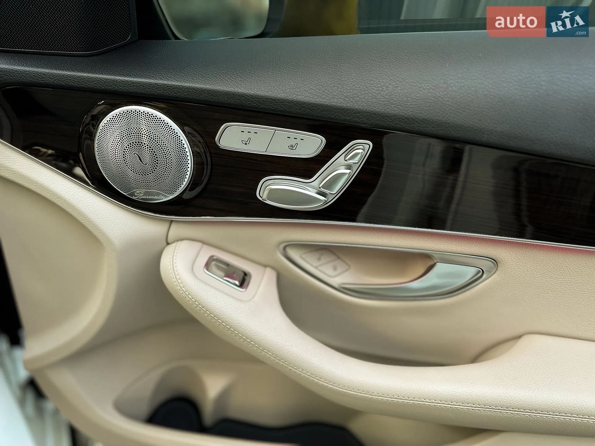 2020 Mercedes-Benz C-klasse - мініатюра 46