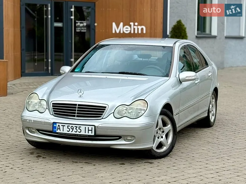 Mercedes-Benz C-Class 2003 VIN WDB2030461F492287 фото оголошення 2 з 50