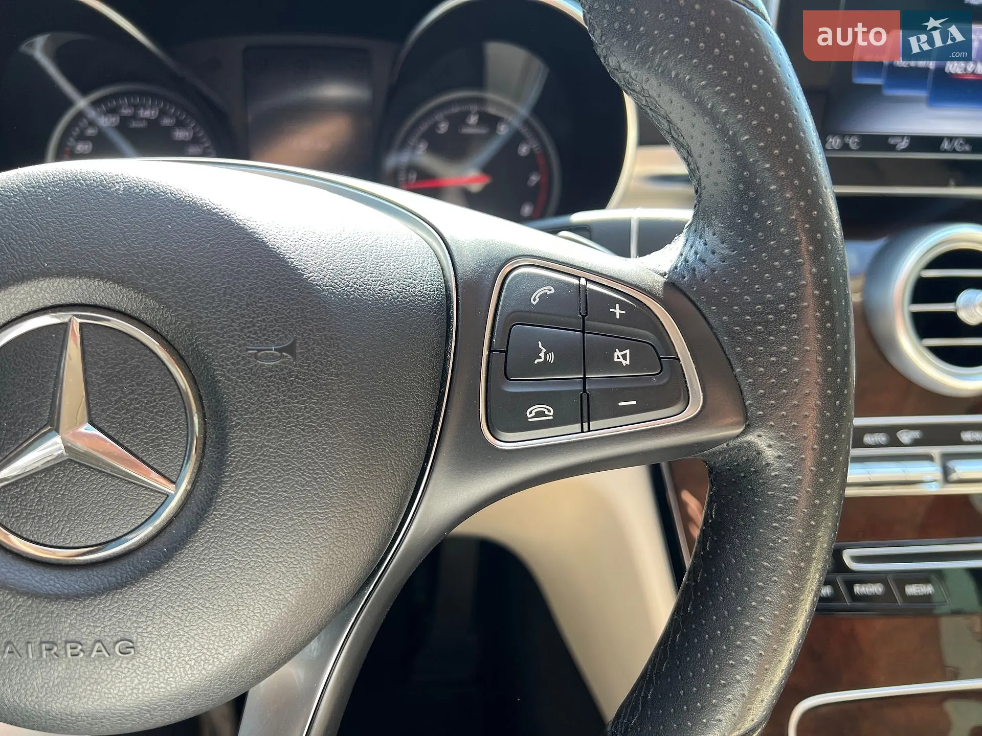 2017 Mercedes-Benz C-klasse - мініатюра 35