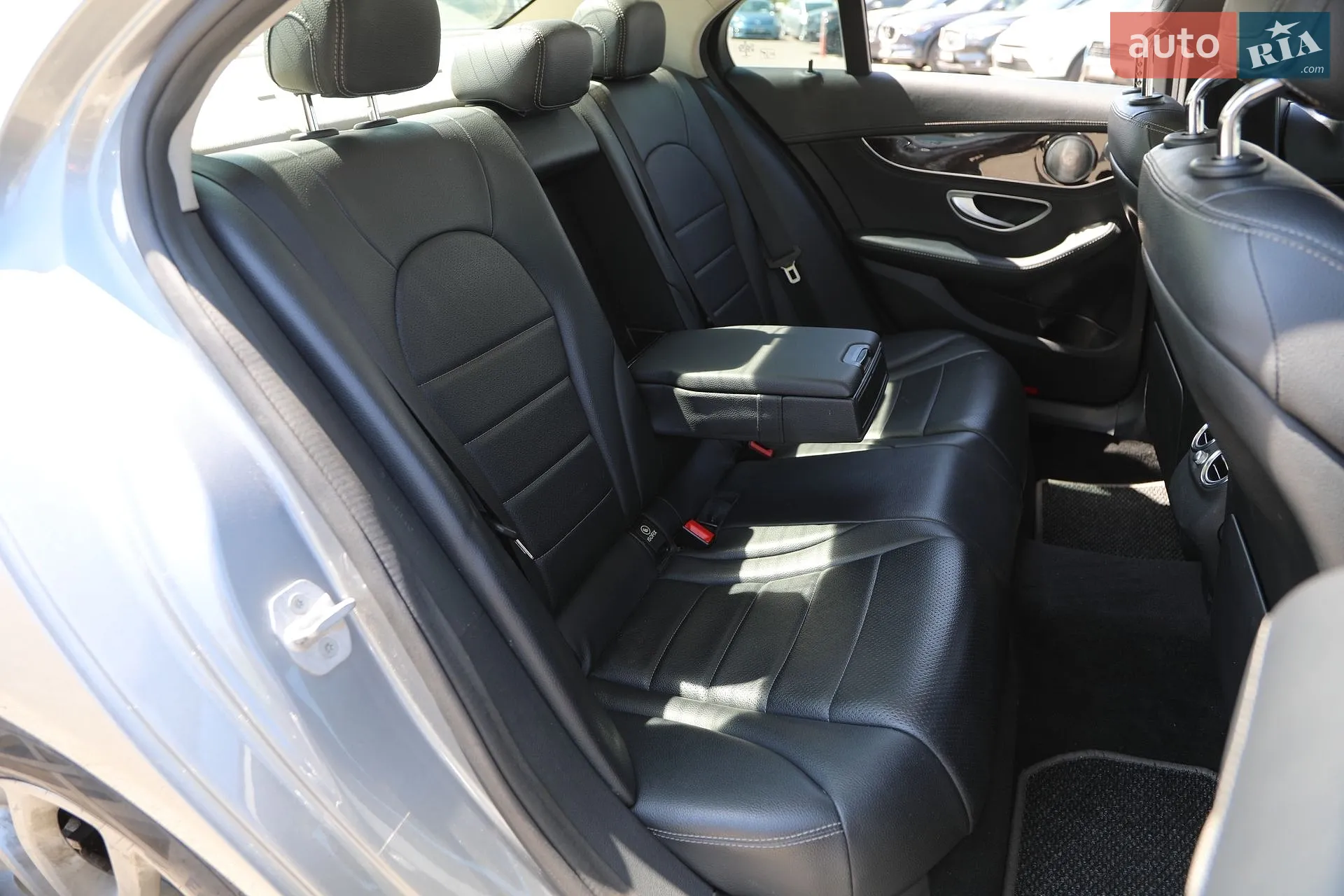 2016 Mercedes-Benz C-klasse - мініатюра 13