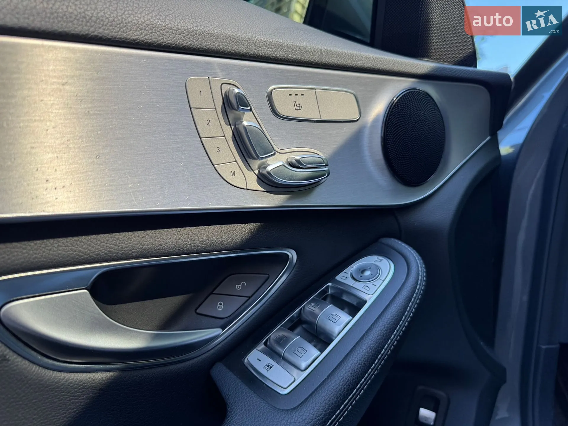 2017 Mercedes-Benz C-klasse - мініатюра 23