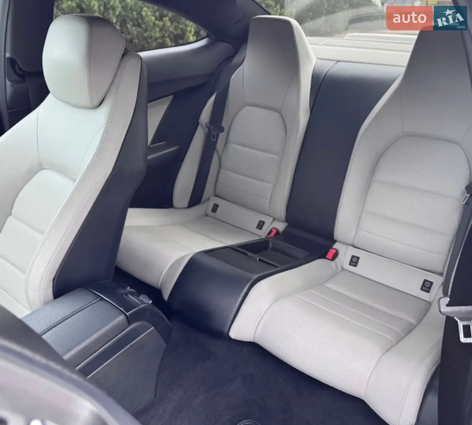 2012 Mercedes-Benz C-klasse - мініатюра 16