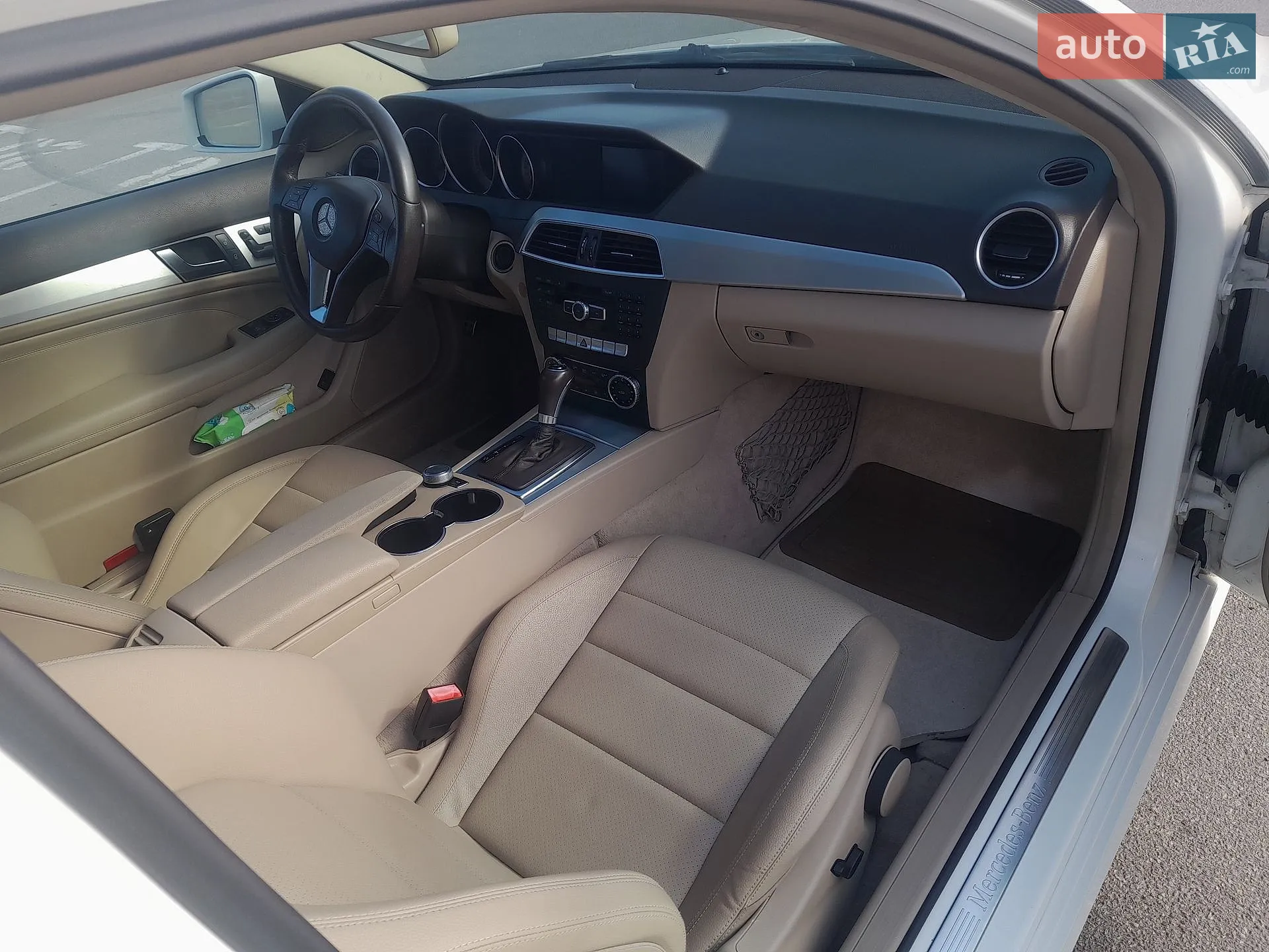 2011 Mercedes-Benz C-klasse - мініатюра 6