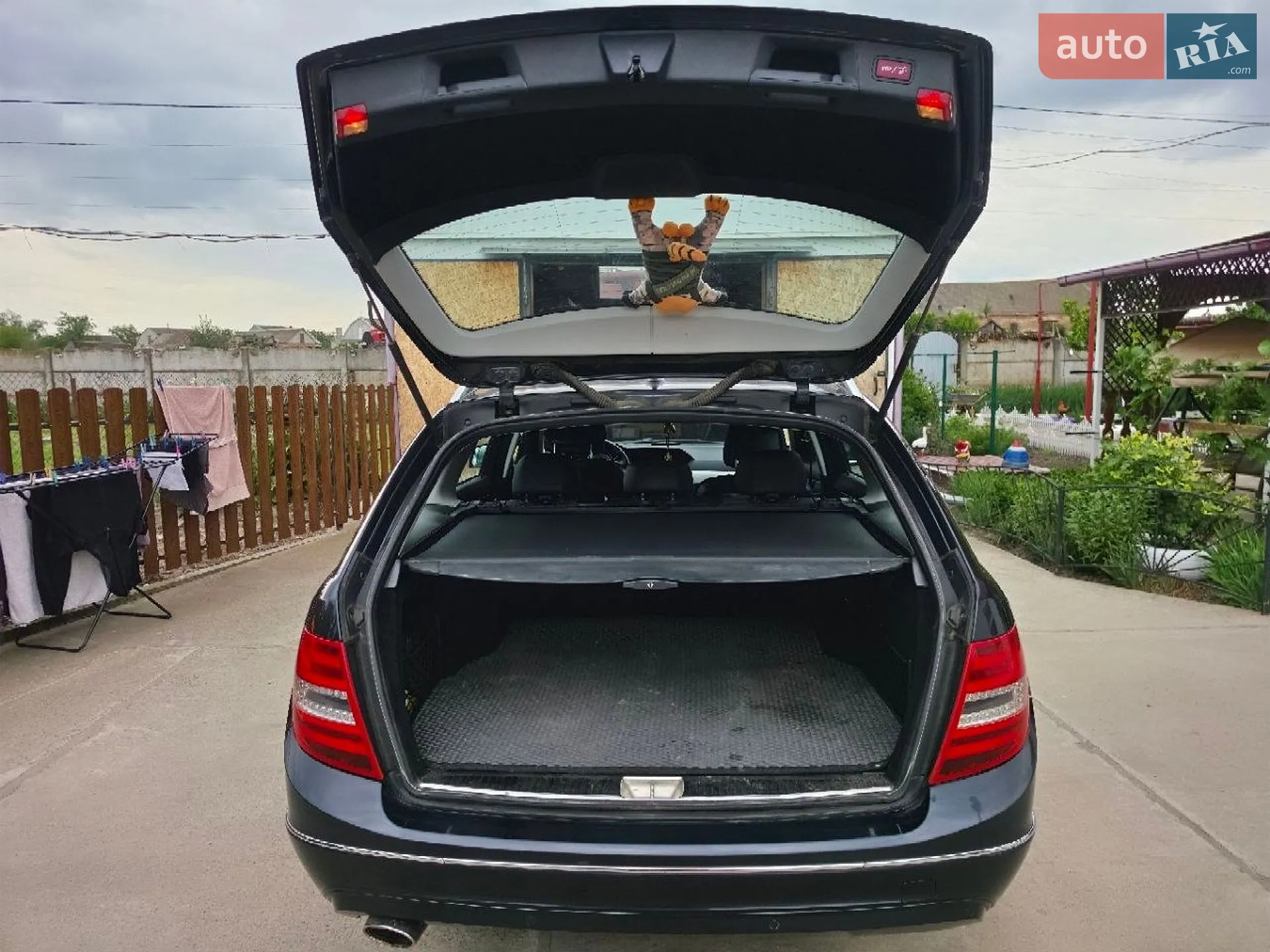 2013 Mercedes-Benz C-klasse - мініатюра 13