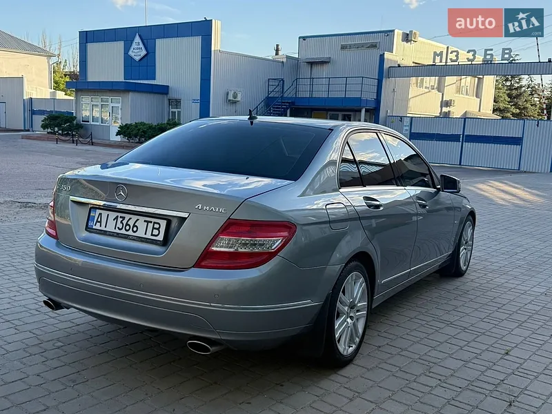Mercedes-Benz C-Class 2009 VIN WDD2040871F458048 фото оголошення 48 з 91