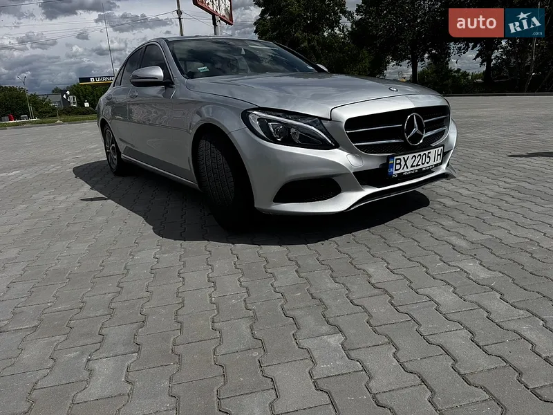 Mercedes-Benz C-Class 2015 VIN 55SWF4JB0GU132721 фото оголошення 2 з 65