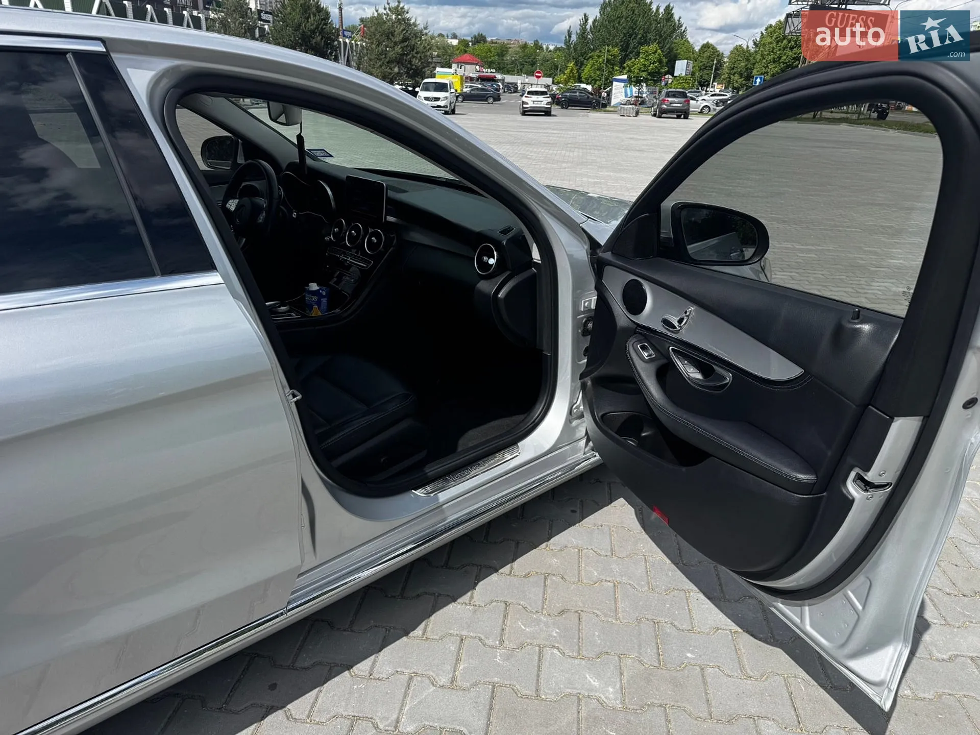 Mercedes-Benz C-Class 2015 VIN 55SWF4JB0GU132721 фото оголошення 4 з 16