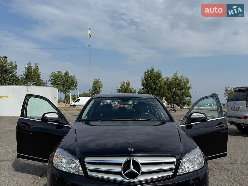 Mercedes-Benz C-Class