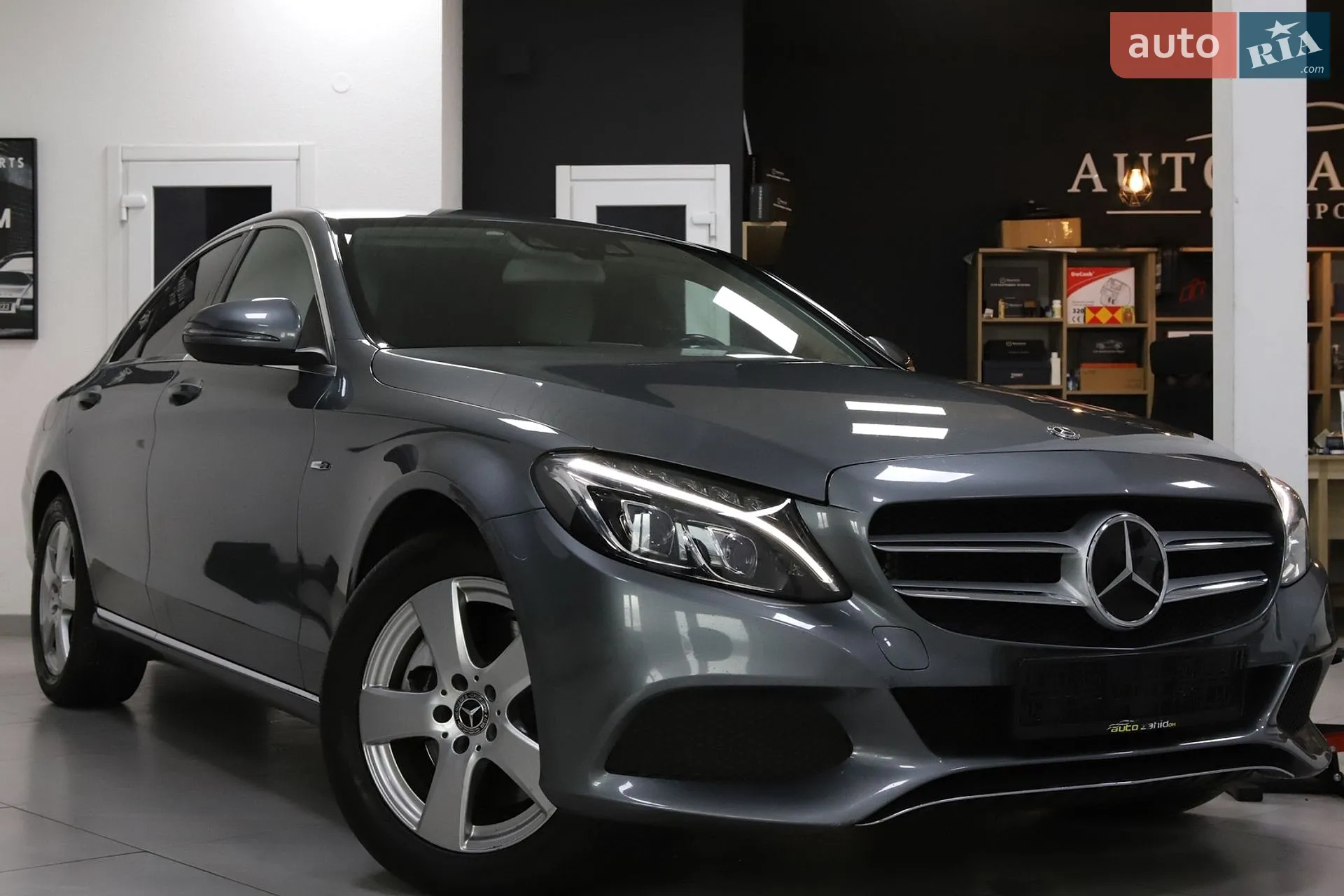 2017 Mercedes-Benz C-klasse - мініатюра 13