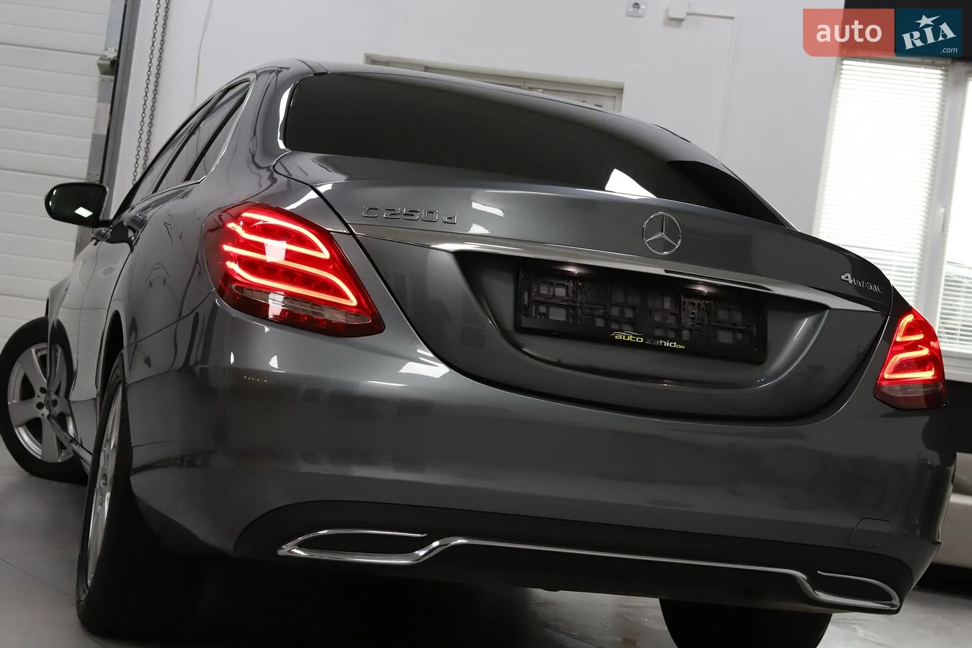 2017 Mercedes-Benz C-klasse - мініатюра 22