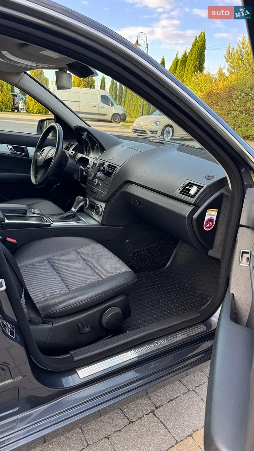 2010 Mercedes-Benz C-klasse - мініатюра 17