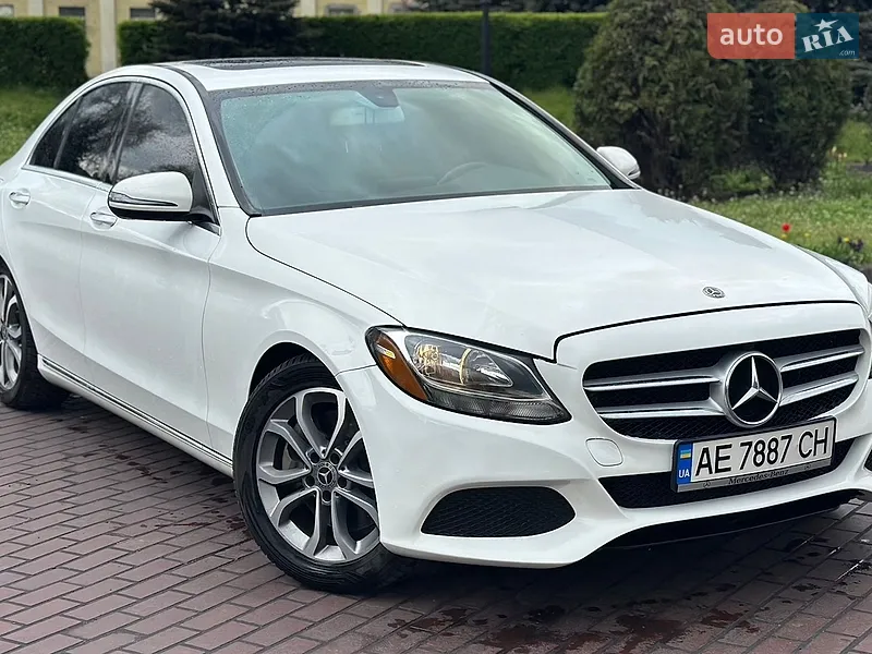 Mercedes-Benz C-Class 2018 VIN 55SWF4JB3JU267893 фото оголошення 5 з 85