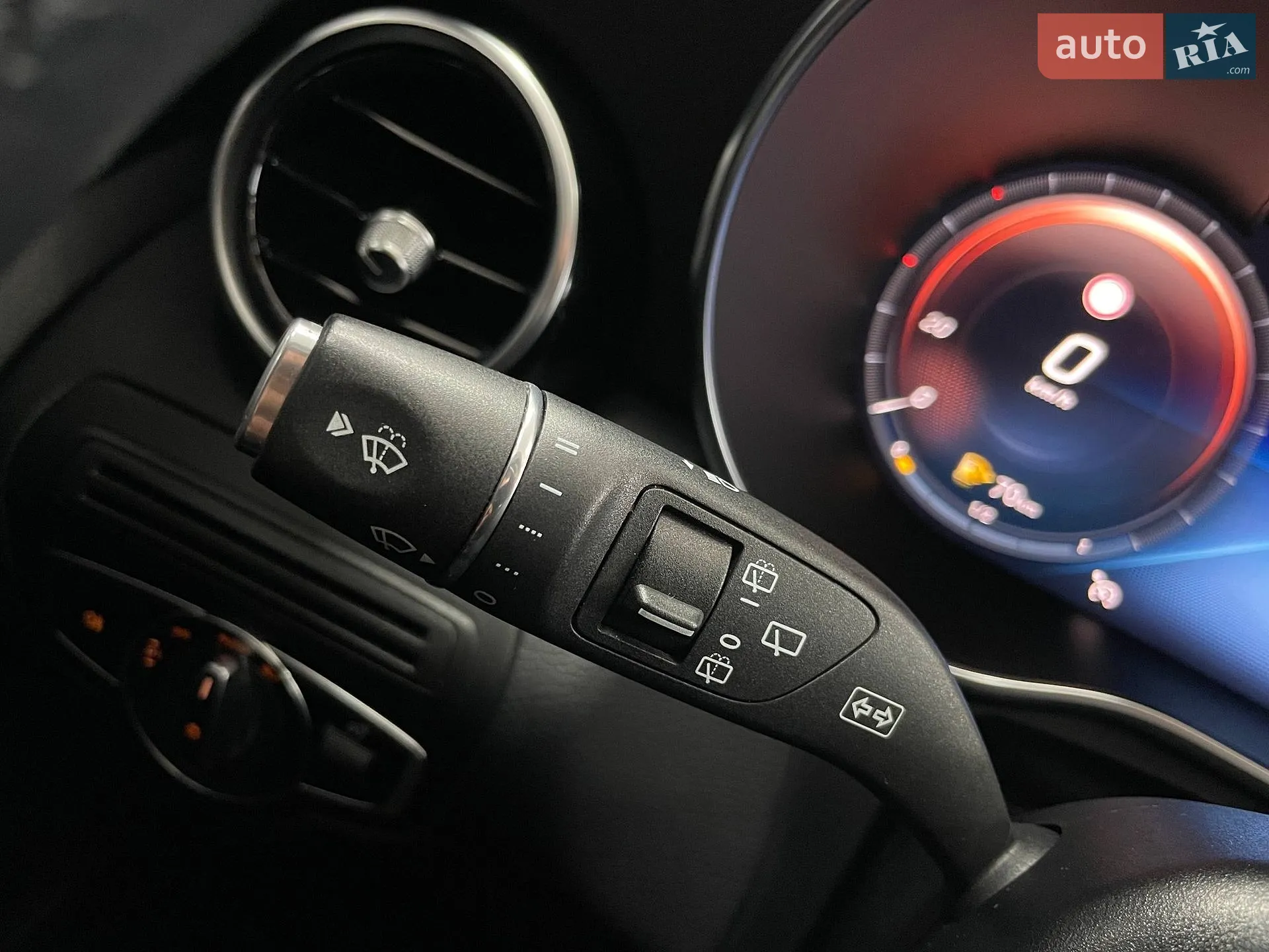 2019 Mercedes-Benz C-klasse - мініатюра 23