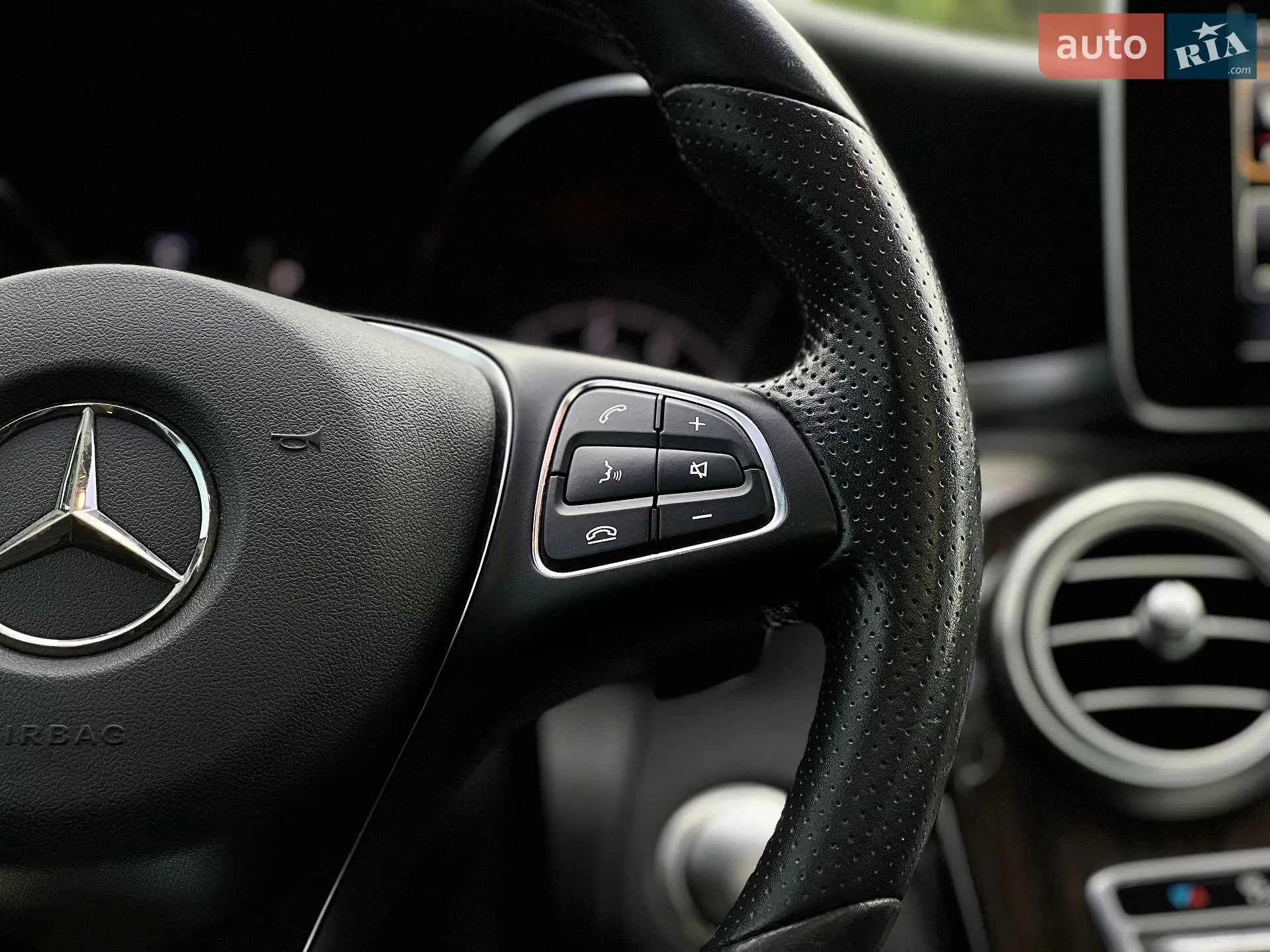2017 Mercedes-Benz C-klasse - мініатюра 13