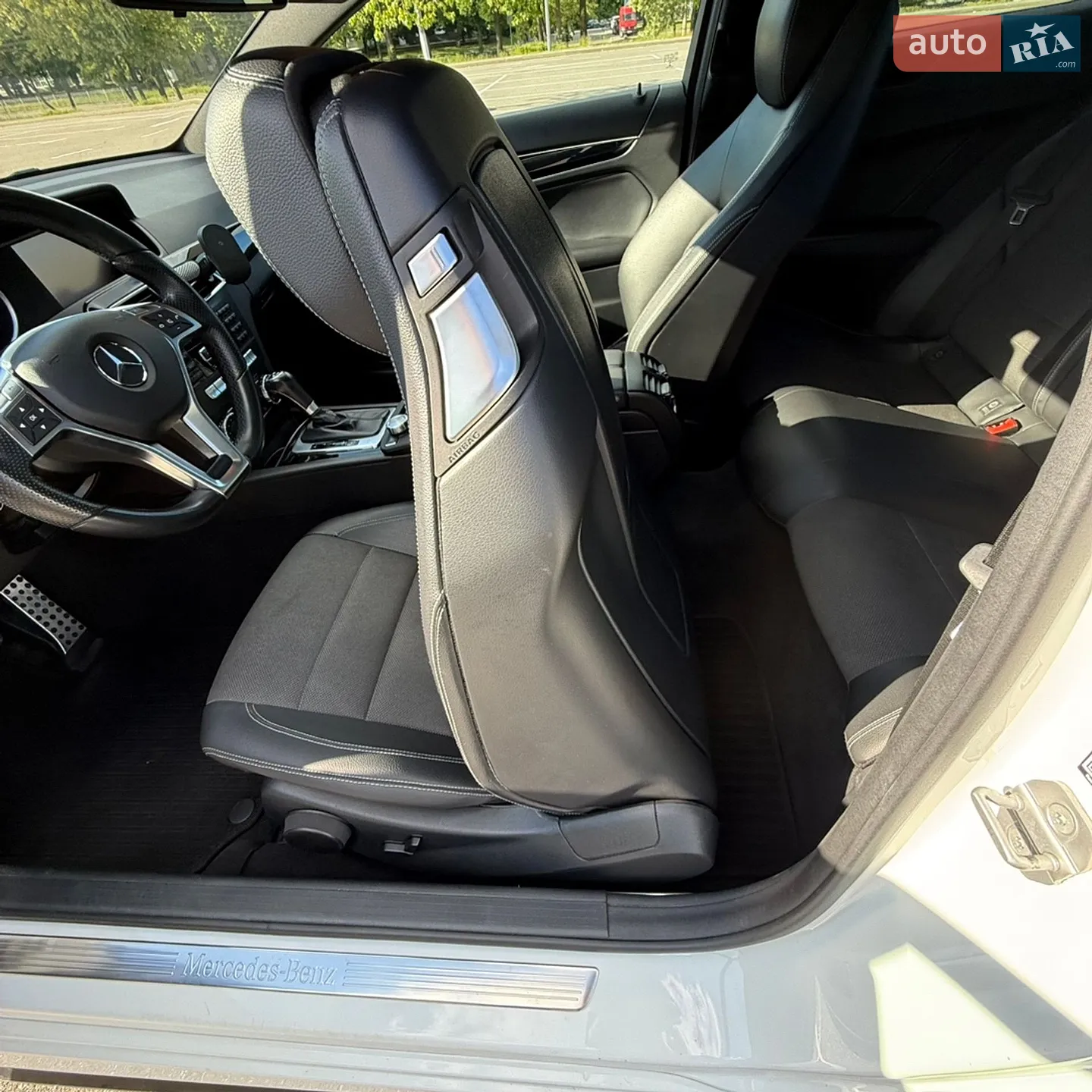 2014 Mercedes-Benz C-klasse - мініатюра 15