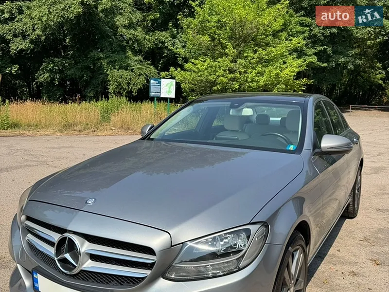 Mercedes-Benz C-Class