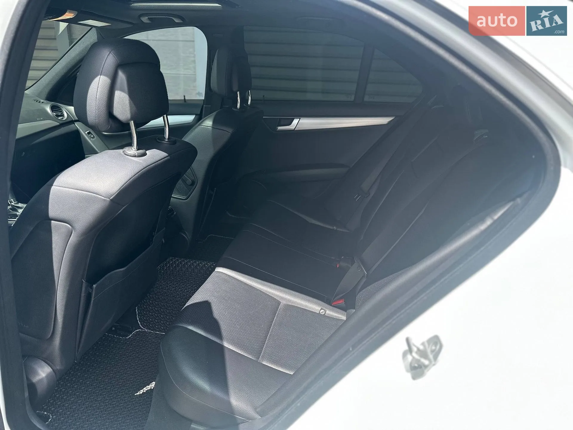 2013 Mercedes-Benz C-klasse - мініатюра 20