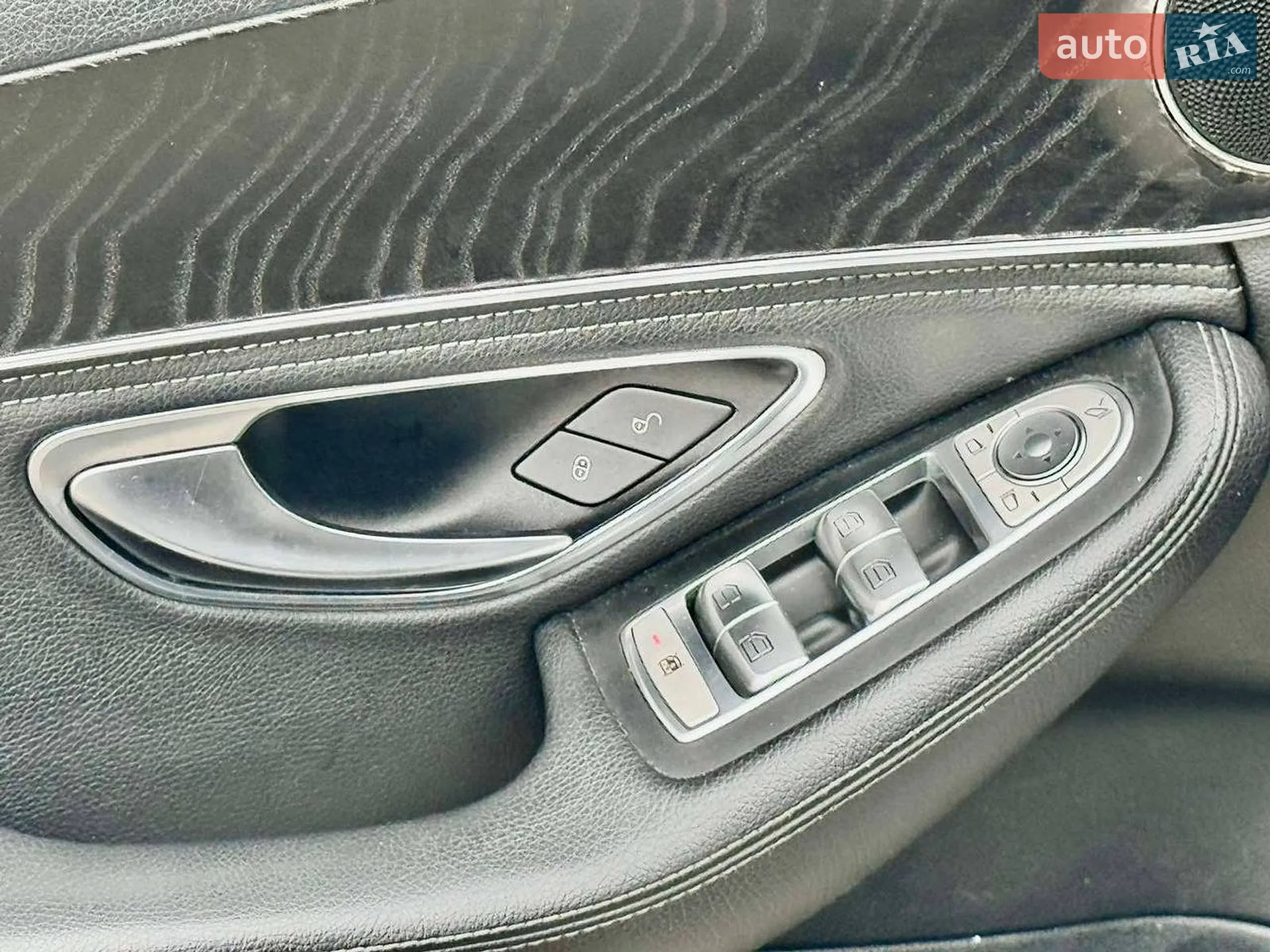 2015 Mercedes-Benz C-klasse - мініатюра 17