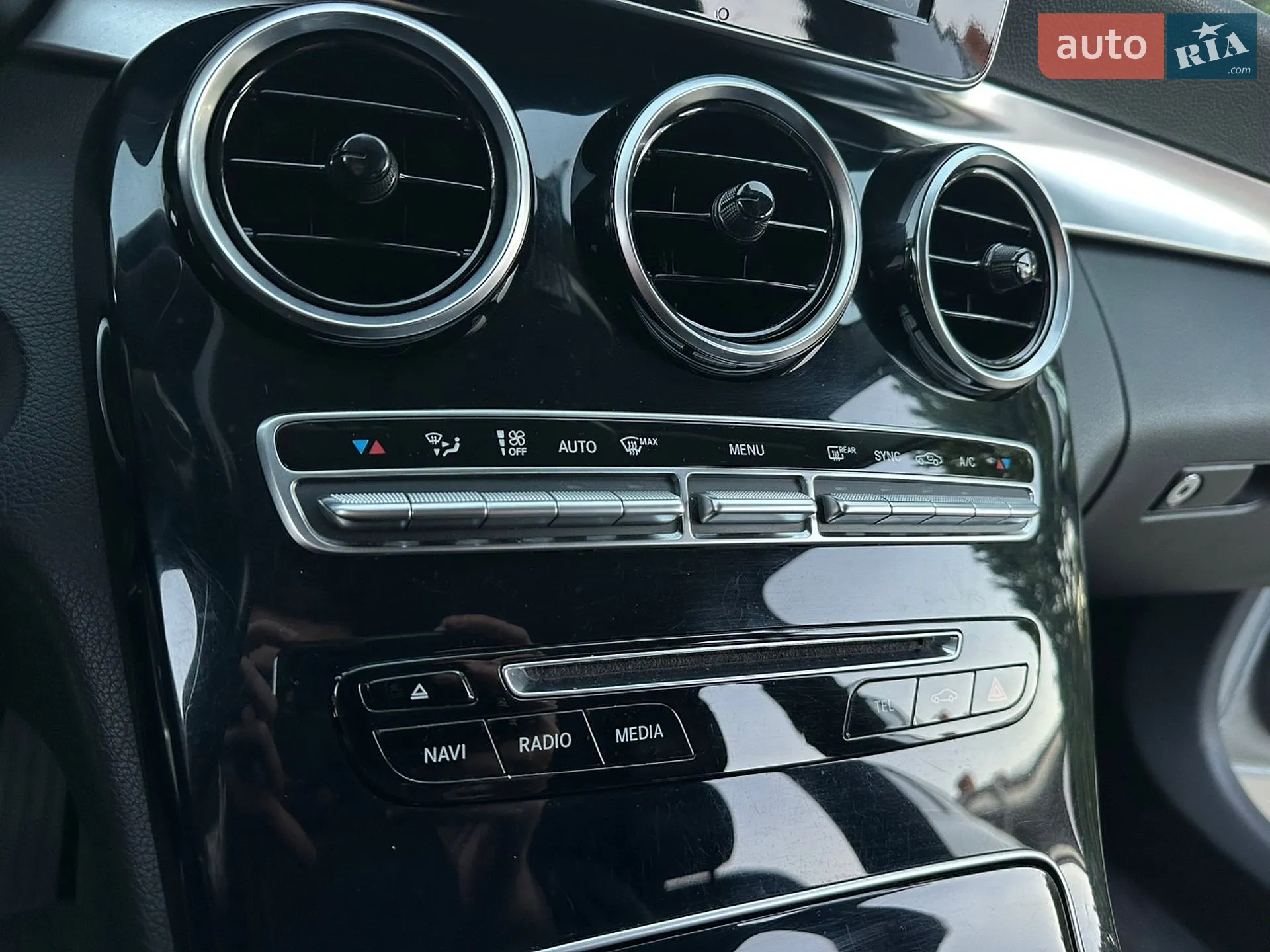 2015 Mercedes-Benz C-klasse - мініатюра 17