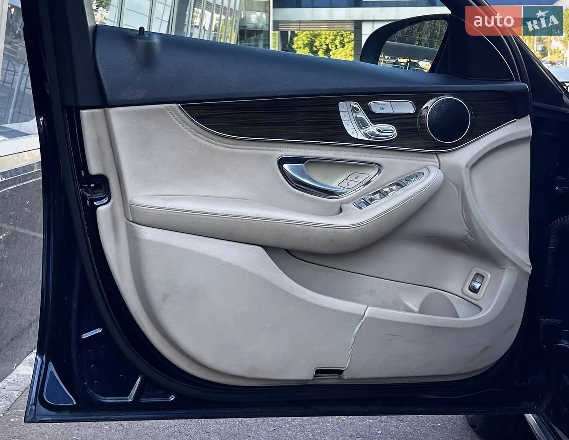 2015 Mercedes-Benz C-klasse - мініатюра 23
