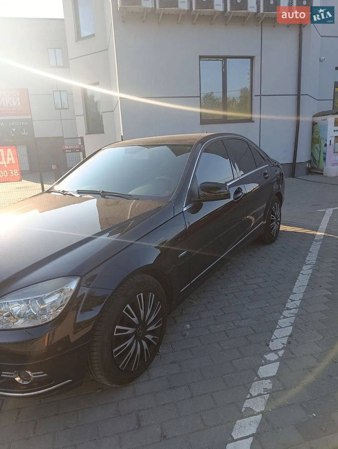 2010 Mercedes-Benz C-klasse - мініатюра 4